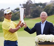 美 PGA ‘제네시스 인비테이셔널’ 마쓰야마 우승... 정의선 직접 축하