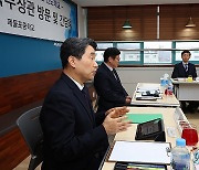 이주호 부총리, 인천 제물포중 디지털 교육혁신 현장 간담회