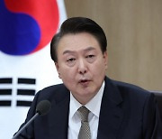 尹 “부득이하게 독일방문 연기” 독일·덴마크 정상 “충분 이해”