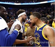 [NBA] ‘GSW 왕조 3인방’을 두고 커리는 단 하나, ‘100% 동행’을 원했다