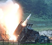 미국, ‘크름 사정권’ 장거리 에이태큼스 우크라 지원 논의