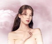 아이유 신보 '더 위닝', 멜론 차트 상위권 포진