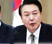 [영상] 윤 대통령 "2천 명 증원이 과도? 허황된 음모론"…의료계 집단행동에 단호하게 남긴 말