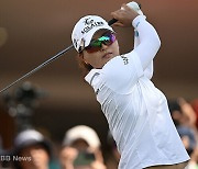 '세계1위 압도한' 고진영, 태국 첫날 11위…양희영 '더블보기+이글' 마무리 [혼다 LPGA]