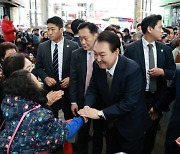 ‘의료 개혁 드라이브’에 尹 지지율 34%…2주째 상승[한국갤럽]