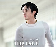 이수혁, 여심 사로잡는 '조각 비주얼' [TF사진관]