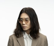 ‘25주년’ 김범수 “‘김나박이’ 타이틀에 짓눌렸던 시간도…지금도 ‘여행’ 중” [IS인터뷰]