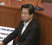 [4·10 총선] 이재명, 노웅래 만나 "이런다고 안 바뀐다" 이성윤 영입하며 강성 행보