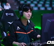 23일만에 돌아온 ‘엔비’, ‘스몰더’로 천금 같은 시즌 첫 승 선사 [LCK 톡톡]