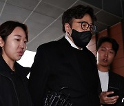 '피프티 템퍼링' 더기버스 안성일 대표, 추가 횡령 검찰 송치[공식]