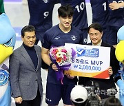 대한항공 임동혁, V리그 데뷔 첫 라운드 MVP 선정.