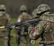 Britain Ukraine Troop Training