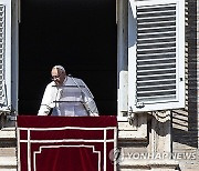 VATICAN POPE ANGELUS