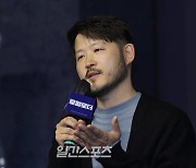 [포토] 질문에 답하는 '로얄로더' 민영홍 감독