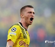 '낭만의 아이콘' 로이스, BVB 12년 만에 떠난다…'친정팀 묀헨 관심'