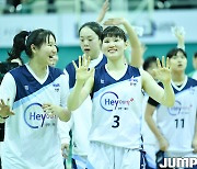 [JB포토] 신한은행, 73-55로 하나원큐에 원정 승리