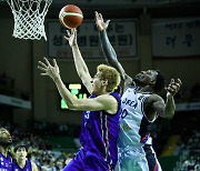 American-born Korea basketball star Ra Gun-ah bows out