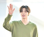 NCT 쟈니,'숨멎 인사' [사진]