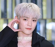 [포토S] NCT 태용, '볼하트 받으세요'