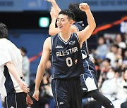 'KBL 최고의 스타' 이관희, 2년 연속 올스타 유니폼 경매 최고액 낙찰 눈길...얼마길래?