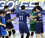 [포토]한국전력에 3-0 셧아웃 승리 대한항공, 7연승 선두 질주