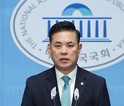 민주당 `탈당 러시` 현실화…"이재명 사당 전락" 박영순 이어 이상헌 설훈도 예고