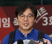 혼란의 축구 대표팀, 소방수는 황선홍…내달 임시 감독