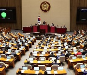 29일 총선전 마지막 본회의...선거구·쌍특검 등 진통 예고