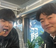 이종혁, 키 191㎝ 아들 준수와 카페 데이트…훤칠한 배우 지망생