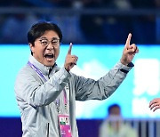 '레전드' 황선홍에게 '고민 1일' 부여한 KFA, 철저한 지원 절실