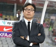 ‘임시사령탑’ 황선홍 감독 “대한민국 축구 제 자리로 돌려놓겠다”
