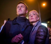 나발니 장례식 오는 1일 열린다...부인 "푸틴은 범죄조직 수괴"