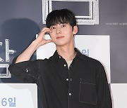 황민현 3월 컴백, 감미로운 디지털 싱글 ‘Lullaby’로 팬들 곁에 돌아온다