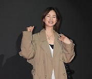 이소라 ‘톱모델의 트렌치 코트 패션’