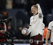 '골골골골골' 홀란 화력쇼! 맨시티, 루턴타운 6-2 대파→8강행 [FA컵 리뷰]