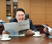 이철우 경북도지사, 포스텍 연구중심 의대 설립 강력 건의