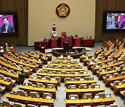 총선에 민생법안은 뒷전…유통법·방폐장법 결국 자동폐기 수순