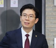 [속보]국민의힘 마포갑 경선 조정훈 승리