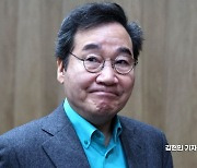 이낙연, 출마 기자회견 연기… "민주세력 확장 위해 할 일 생겨"