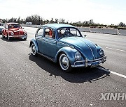 EGYPT-CAIRO-VINTAGE CAR CRUISE