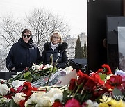 RUSSIA NAVALNY CEMETERY