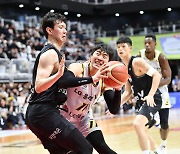 LG 양홍석, KBL 29번째로 정규리그 2,900리바운드 낚아챘다