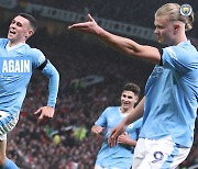 [VIDEO] Foden and Haaland: Manchester City's deadly double-act against Manchester United