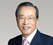 89세 김재철 동원 명예회장 '홀인원'