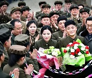 북한도 ‘결혼·출산 절벽’ 심각…당 간부들이 살림살이 주며 지원