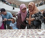 Malaysia Missing Plane Families