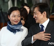 조국 대표, 여성인재영입 1호 이해민 씨와 함께