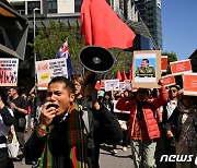 [포토] "아세안, 미얀마 군정과 결탁 말라"