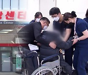 발목 절단 위기 환자도 군 병원서 수술·회복…민간인 총 125명 진료