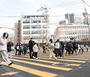 국민의힘 박수영 의원, 남구 연포초 앞 광폭 스마트 횡단보도 공약 결실